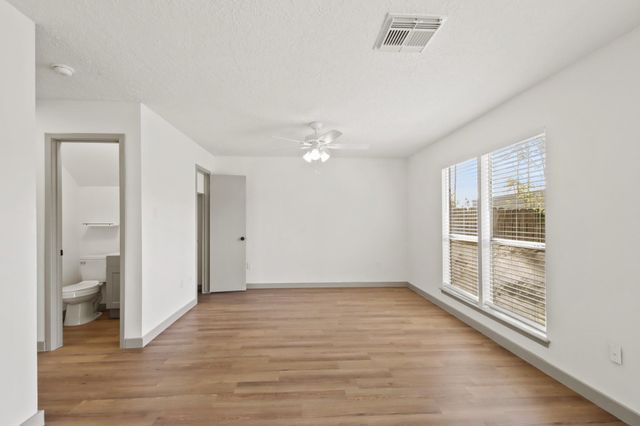 1600 Hazelwood Street A, Conroe, TX 77301