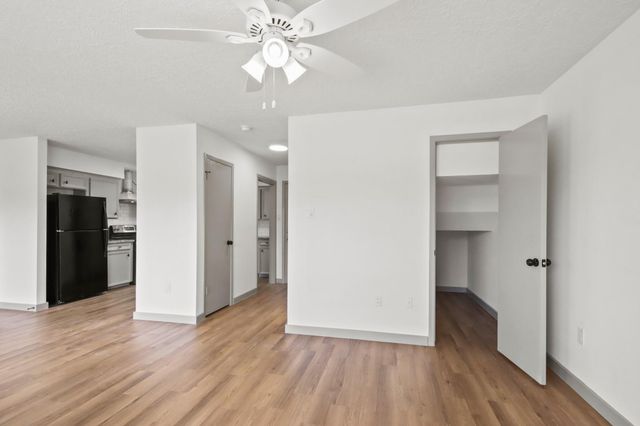 1600 Hazelwood Street A, Conroe, TX 77301