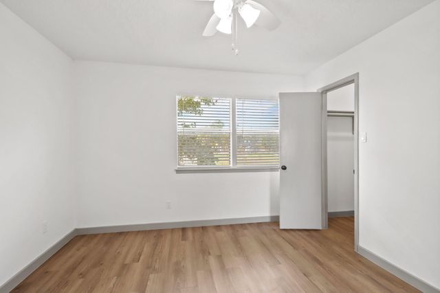 1600 Hazelwood Street A, Conroe, TX 77301