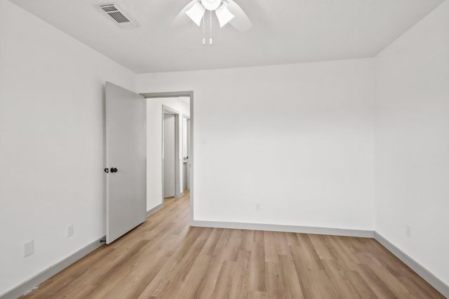 1600 Hazelwood Street A, Conroe, TX 77301