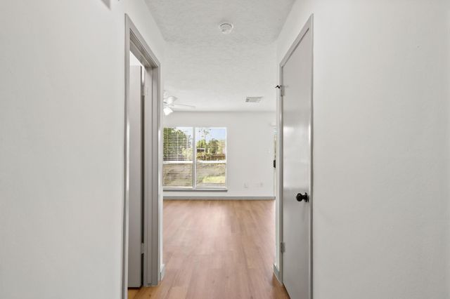 1600 Hazelwood Street A, Conroe, TX 77301