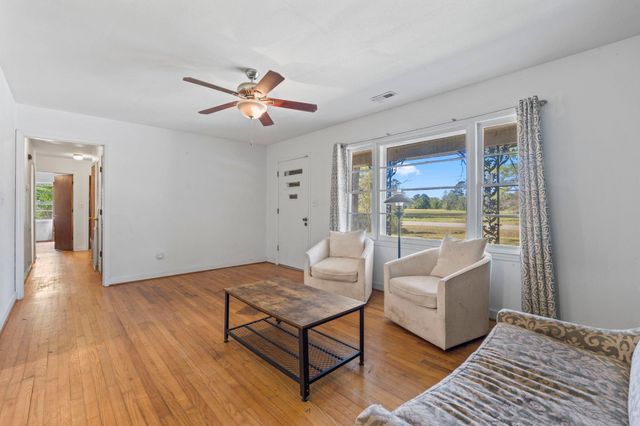 2090 Little Lamb Rd., Conway, SC 29527