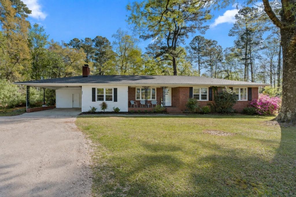 2090 Little Lamb Rd., Conway, SC 29527