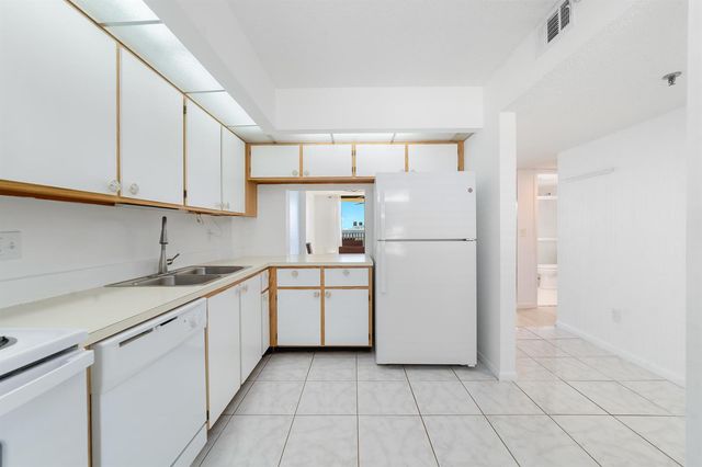 896 N Federal Highway 530, Lantana, FL 33462