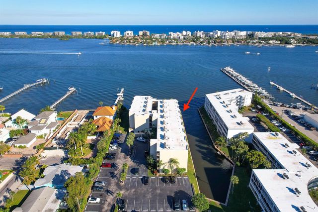 896 N Federal Highway 530, Lantana, FL 33462