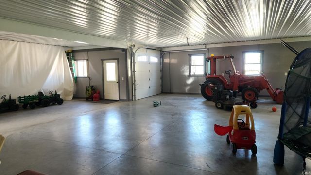 57051 County Road 33, Middlebury, IN 46540