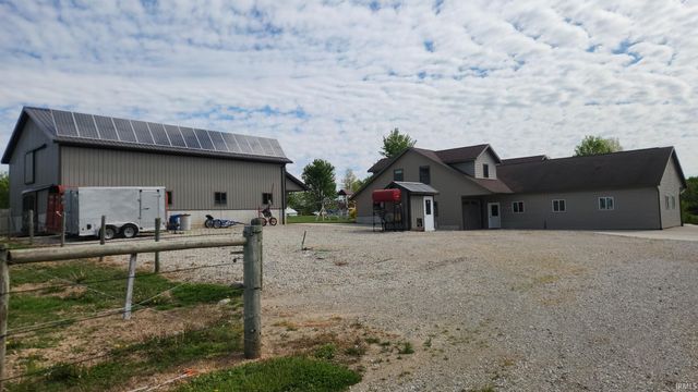 57051 County Road 33, Middlebury, IN 46540