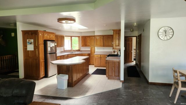 57051 County Road 33, Middlebury, IN 46540