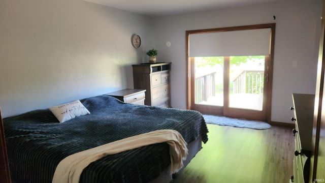 57051 County Road 33, Middlebury, IN 46540
