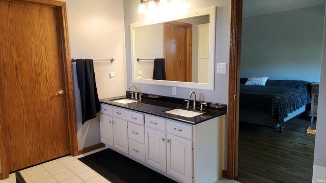 57051 County Road 33, Middlebury, IN 46540