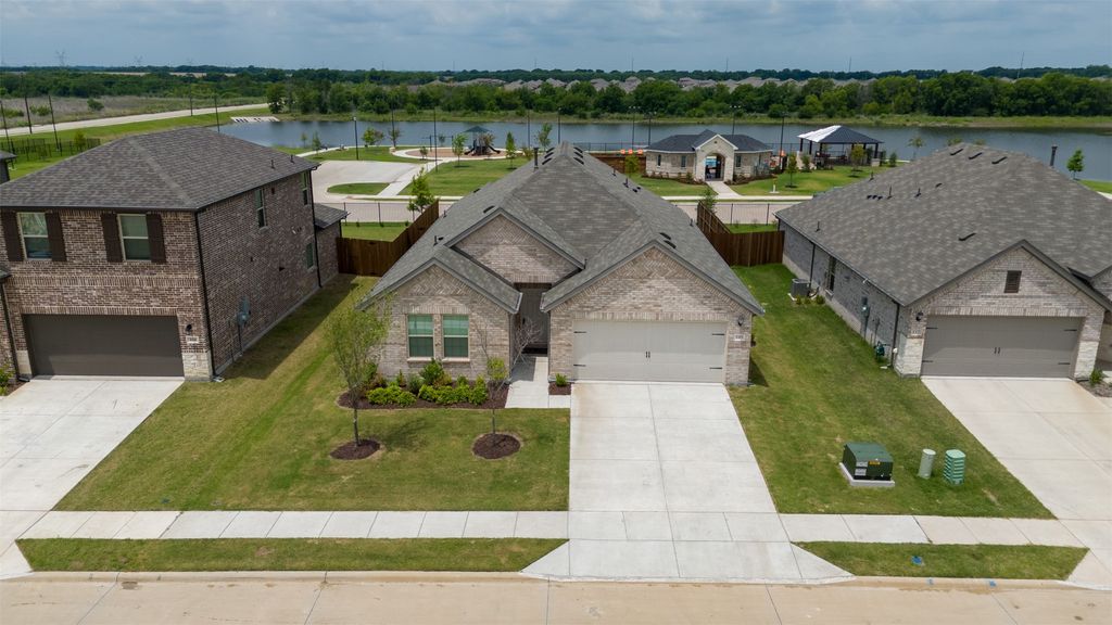 108 Anson Drive, Royse City, TX 75189