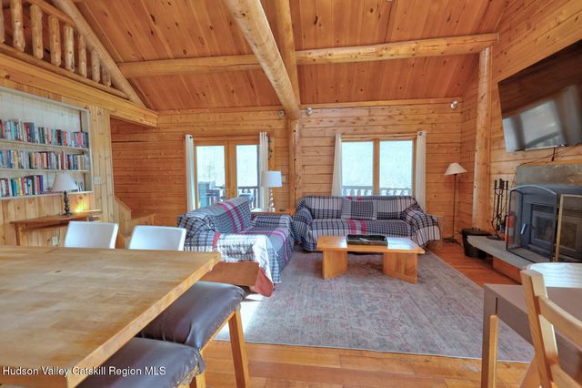 513 County Road 10, Windham, NY 12496