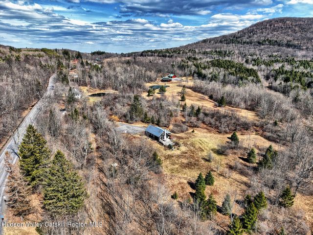 513 County Road 10, Windham, NY 12496