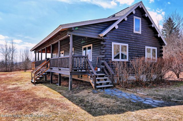 513 County Road 10, Windham, NY 12496