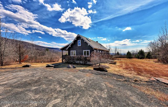 513 County Road 10, Windham, NY 12496