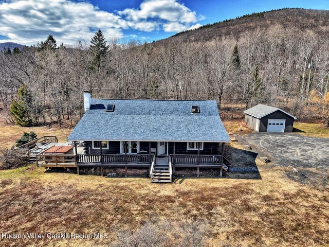 513 County Road 10, Windham, NY 12496