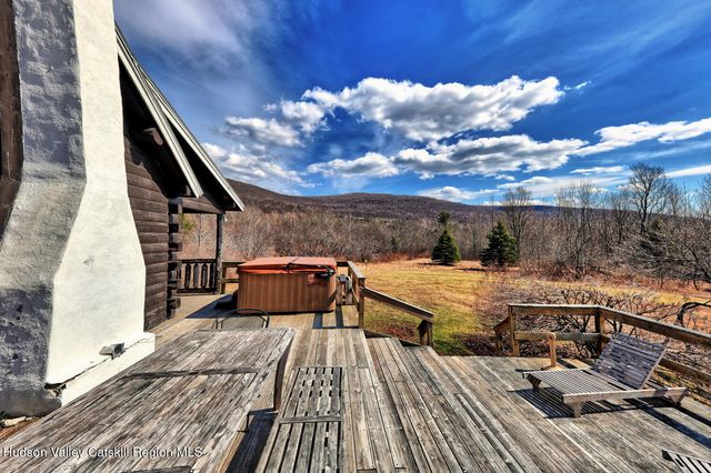 513 County Road 10, Windham, NY 12496