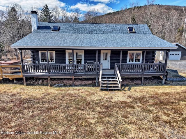 513 County Road 10, Windham, NY 12496