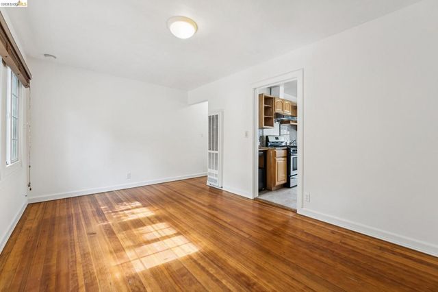 33 W Bissell, Richmond, CA 94801