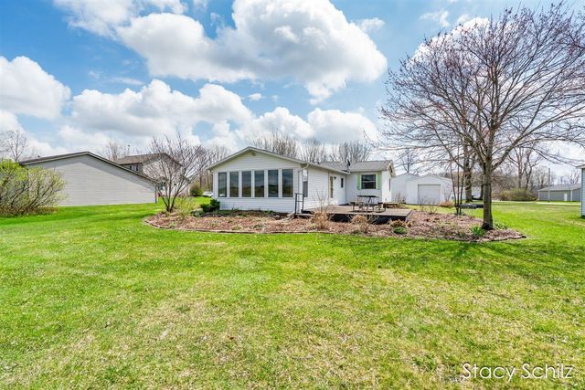 129 Sunset Drive, Dowling, MI 49050