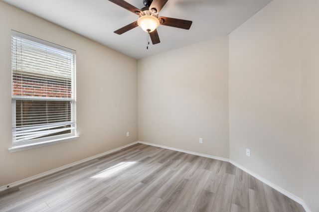 2028 Carriage Road, Heartland, TX 75126