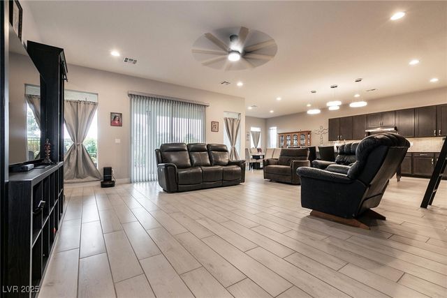 4893 East Cedar Creek Way, Pahrump, NV 89061