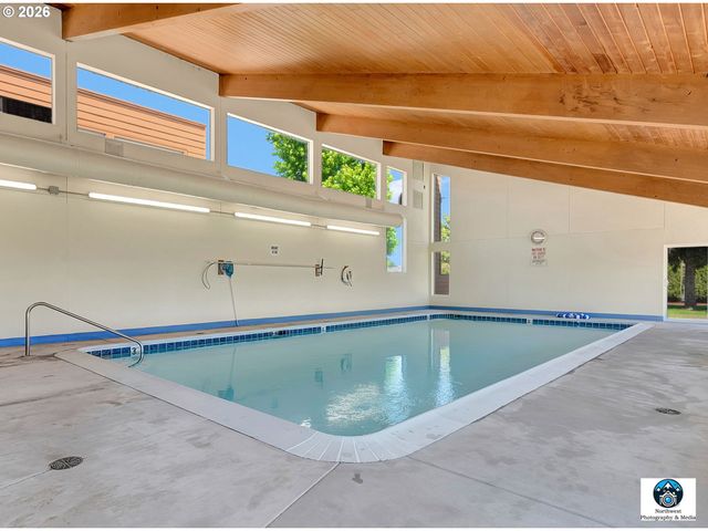 1199 N TERRY St 282, Eugene, OR 97402