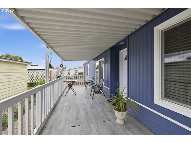 1199 N TERRY St 282, Eugene, OR 97402