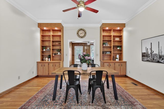 601 Brentlawn Rd, Nashville, TN 37220