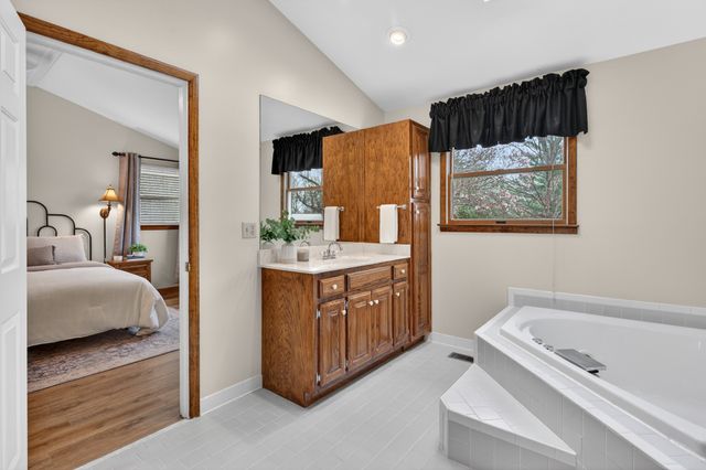 601 Brentlawn Rd, Nashville, TN 37220