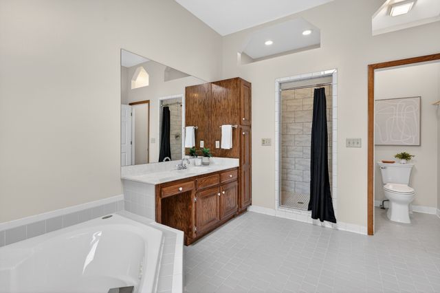 601 Brentlawn Rd, Nashville, TN 37220