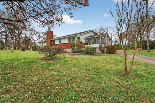 601 Brentlawn Rd, Nashville, TN 37220