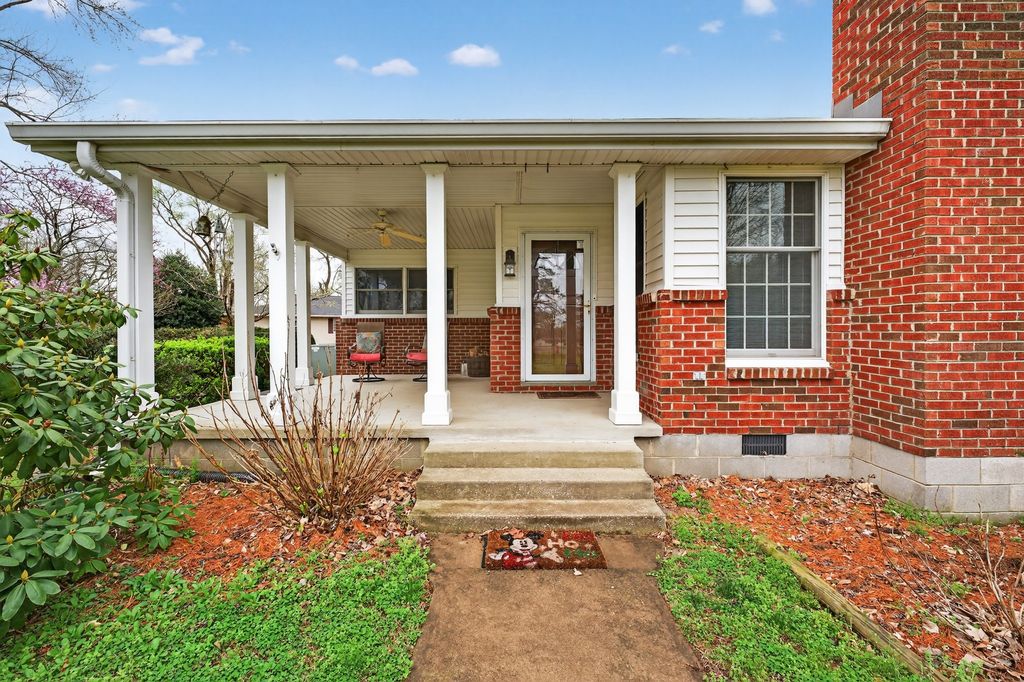 601 Brentlawn Rd, Nashville, TN 37220