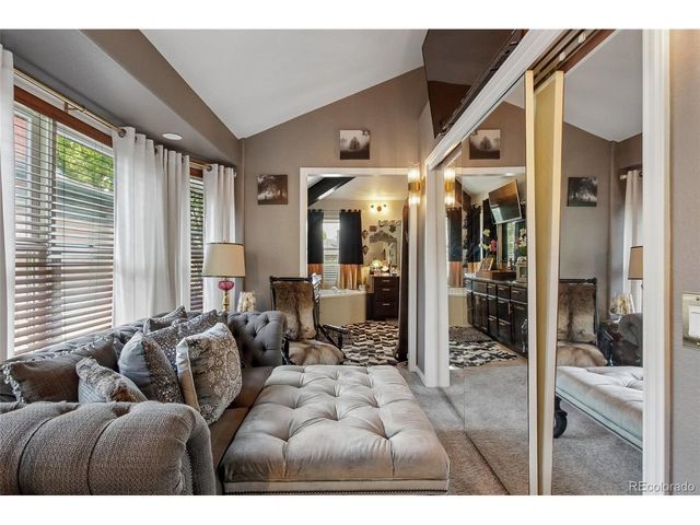 925 N Emerson St, Denver, CO 80218