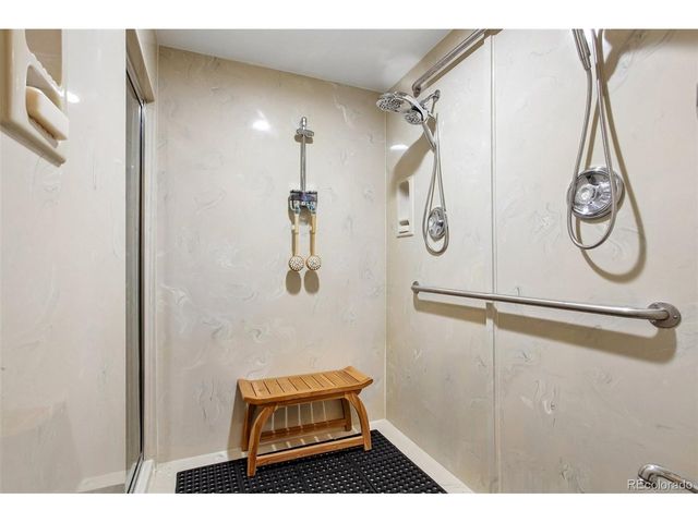 925 N Emerson St, Denver, CO 80218