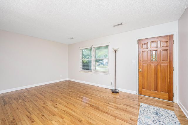 1259 Robin Road, Mount Pleasant, SC 29464