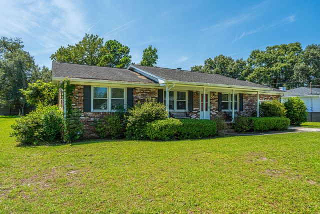 1259 Robin Road, Mount Pleasant, SC 29464