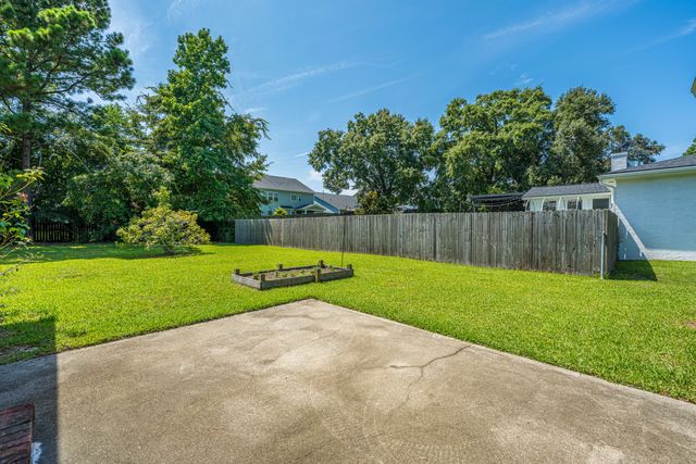 1259 Robin Road, Mount Pleasant, SC 29464