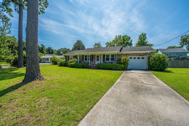 1259 Robin Road, Mount Pleasant, SC 29464
