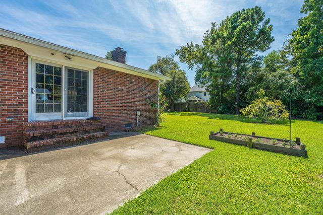 1259 Robin Road, Mount Pleasant, SC 29464