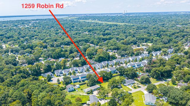 1259 Robin Road, Mount Pleasant, SC 29464