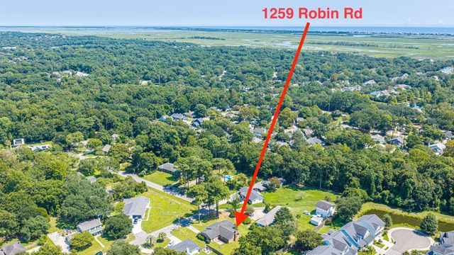 1259 Robin Road, Mount Pleasant, SC 29464