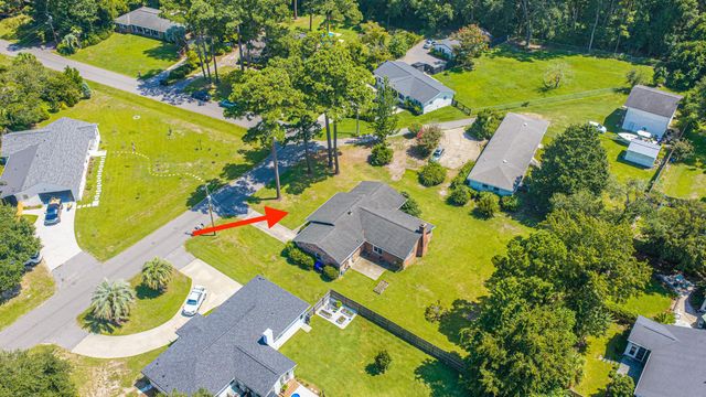 1259 Robin Road, Mount Pleasant, SC 29464