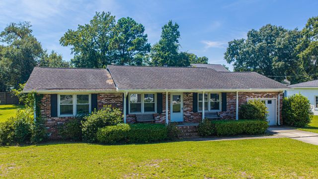 1259 Robin Road, Mount Pleasant, SC 29464