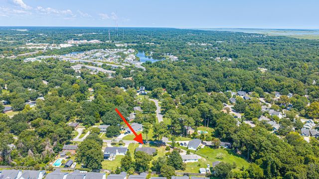 1259 Robin Road, Mount Pleasant, SC 29464