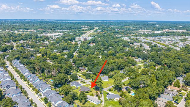 1259 Robin Road, Mount Pleasant, SC 29464