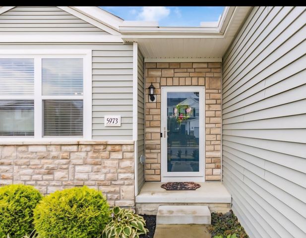 5973 Tully Cross Drive, Galloway, OH 43119