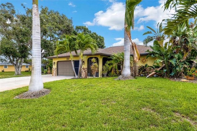 251 PLANTATION ROAD, Venice, FL 34293