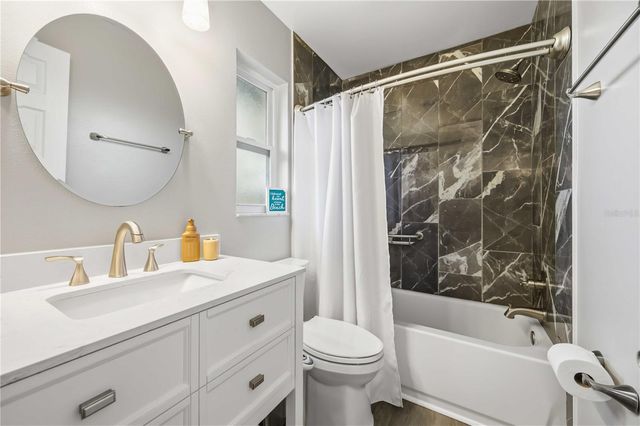 251 PLANTATION ROAD, Venice, FL 34293