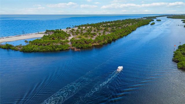 251 PLANTATION ROAD, Venice, FL 34293